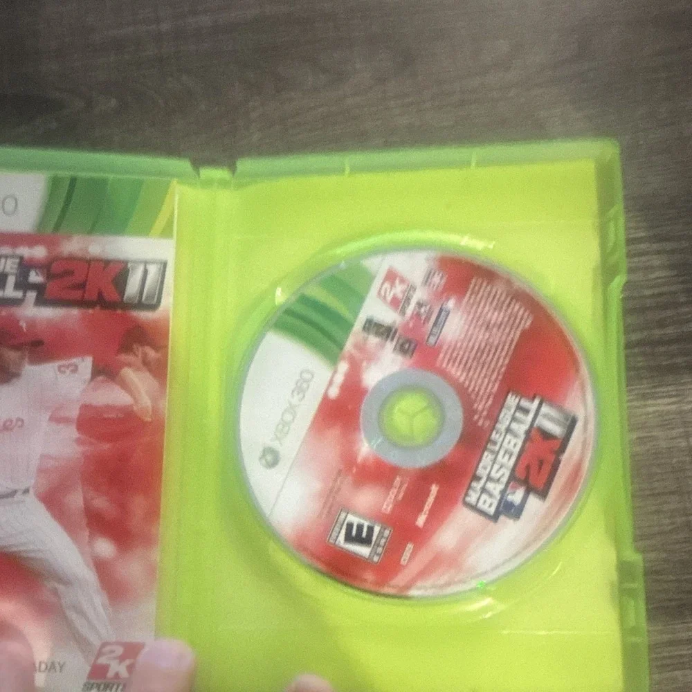 2K Sports Major League Baseball 2K11 Xbox 360 Game Original Case & Disc 2011